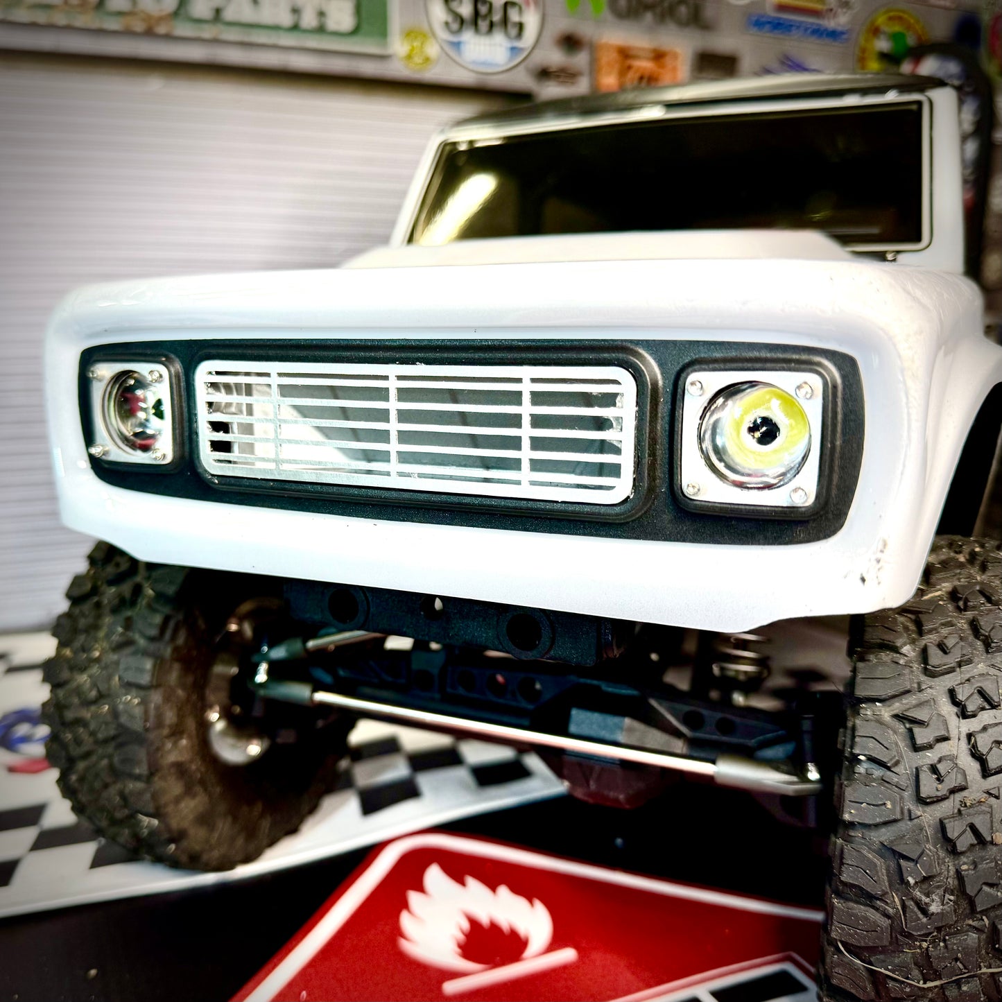 VS4-10 Origin Classic/Pro Grill and Light Accent Kit