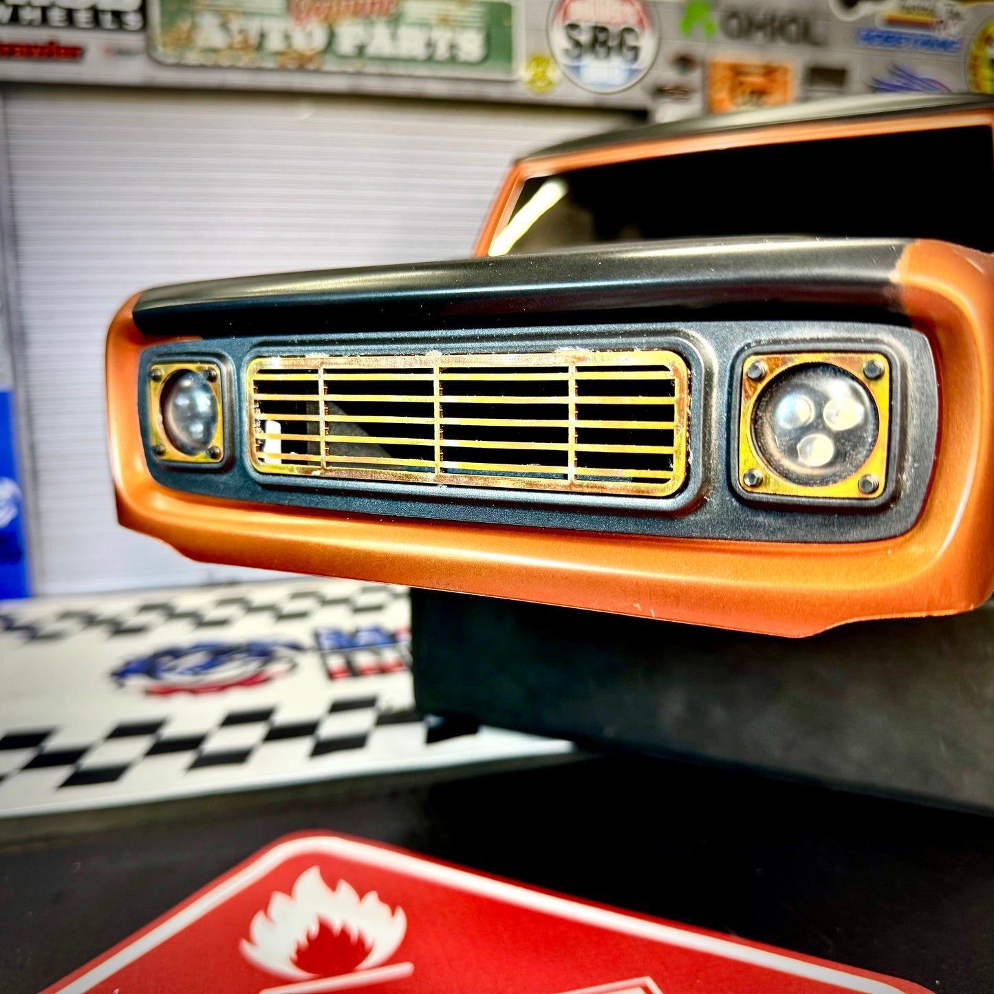 VS4-10 Origin Classic/Pro Grill and Light Accent Kit